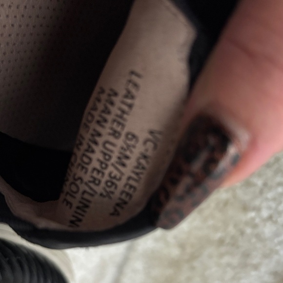 Vince Camuto Black Leather Loafers with Tassels - Picture 8 of 8